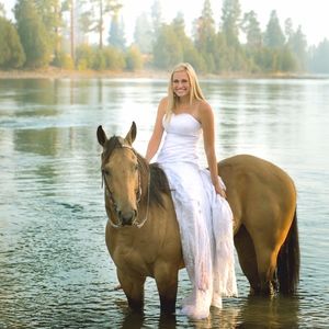 Meet your Posher, Cherrish